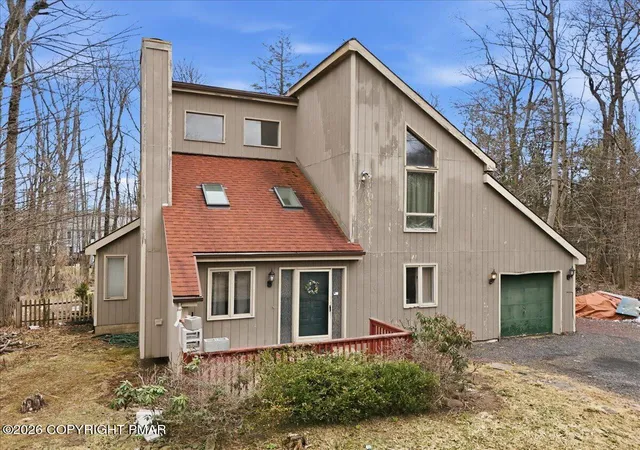 Photo 5 of Single Family Residence at 6361 Cherokee Trl, Tobyhanna, PA 18466 | MLS# PM-140480 | | Sold on 2026-06-18