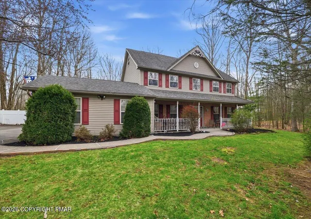 Photo 2 of Single family home for sale at 9 Hickory Dr, East Stroudsburg, PA 18301 | MLS# PM-140494 | Listing updated on 2026-06-30