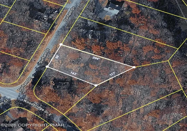 Homes for sale in Bushkill, PA | 119 Durham Dr, Bushkill, PA 18324 | MLS# PM-140756