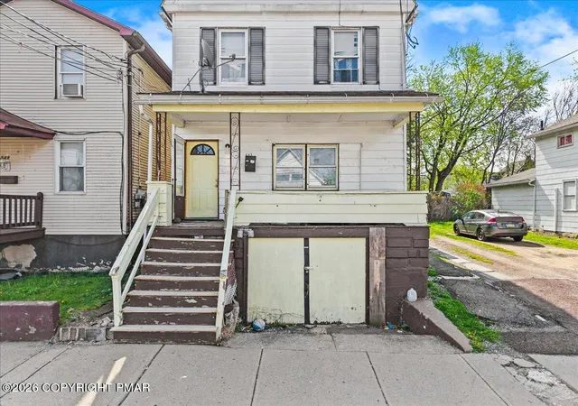 Homes for sale in Wilkes Barre, PA | 547 N Franklin St, Wilkes Barre, PA 18703 | MLS# PM-141277