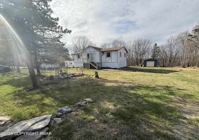 Homes for sale in Blakeslee, PA | 2354 Candlewood Ln, Blakeslee, PA 18610 | MLS# PM-140613
