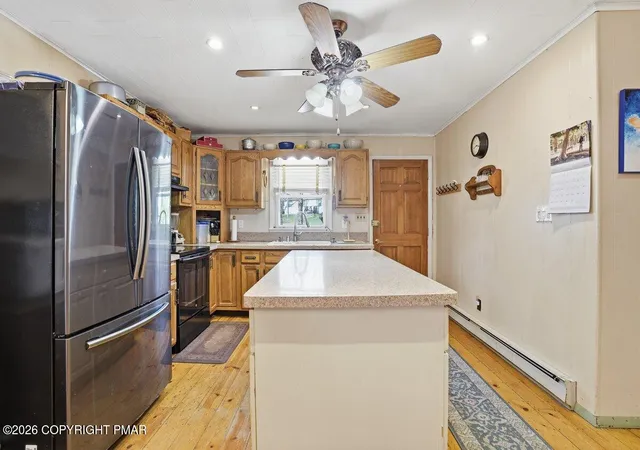 Photo 3 of Single Family Residence at 3116 Woodland Ct, Bushkill, PA 18324 | MLS# PM-140629 | | Sold on 2026-06-30