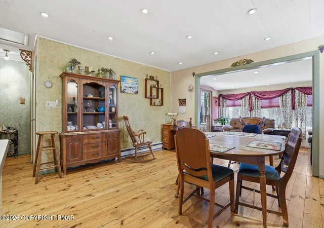 Photo 5 of Single Family Residence at 3116 Woodland Ct, Bushkill, PA 18324 | MLS# PM-140629 | | Sold on 2026-06-30