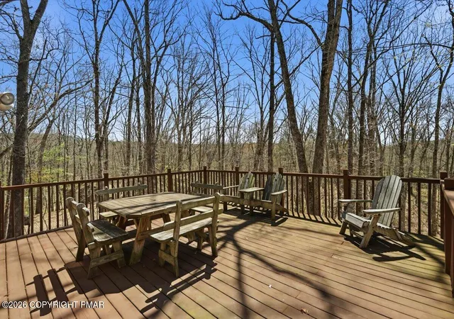 Homes for sale in Bushkill, PA | 114 Bourne Ct, Bushkill, PA 18324 | MLS# PM-140794