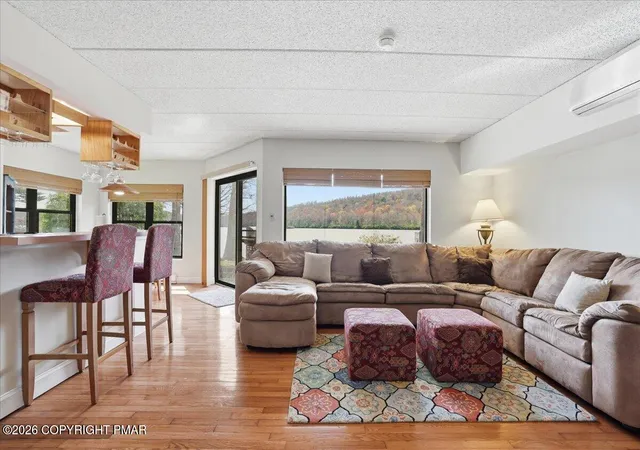 Homes for sale in Lake Harmony, PA | 45 Midlake Dr # 101G, Lake Harmony, PA 18624 | MLS# PM-140717