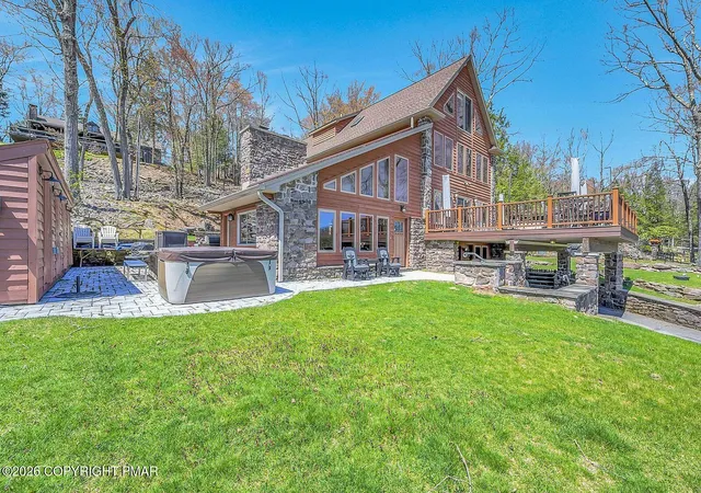 4th image of 71 Lake Dr, Lake Harmony, PA 18624 | MLS# PM-140715