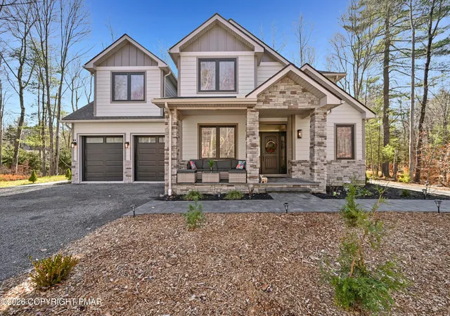 Photo 3 of Single family home for sale at 212 Gross Dr, Pocono Pines, PA 18350 | MLS# PM-140929 | Listing updated on 2026-08-03