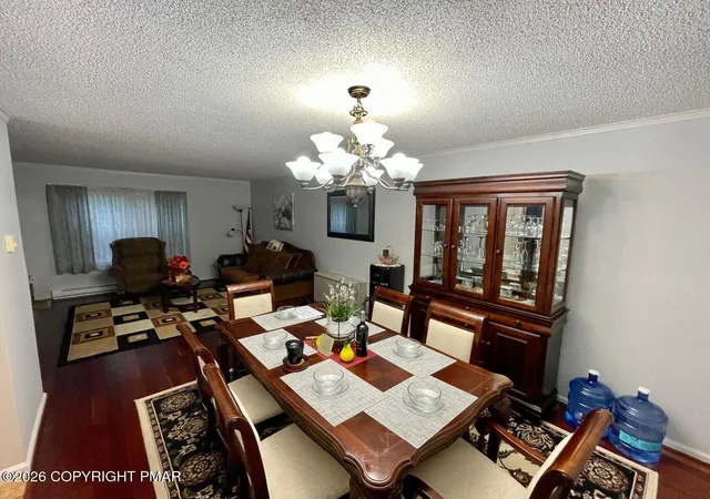 Homes for sale in Tobyhanna, PA | 2105 Larkspur Ln, Tobyhanna, PA 18466 | MLS# PM-141019
