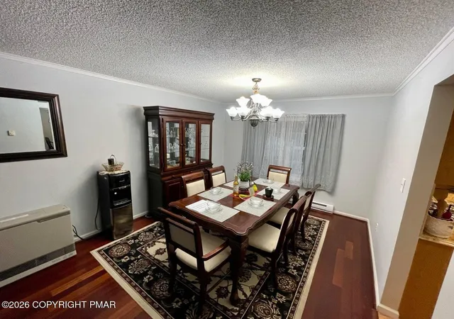 Homes for sale in Tobyhanna, PA | 2105 Larkspur Ln, Tobyhanna, PA 18466 | MLS# PM-141019