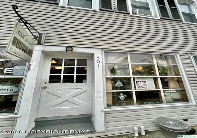 Homes for sale in Portland, PA | 507 Delaware Ave, Portland, PA 18351 | MLS# PM-140888