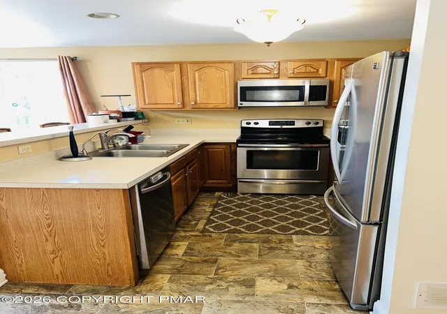 Photo 3 of Single family home for sale at 220 Hawthorne Village Ct, East Stroudsburg, PA 18302 | MLS# PM-140950 | Listing updated on 2026-08-25