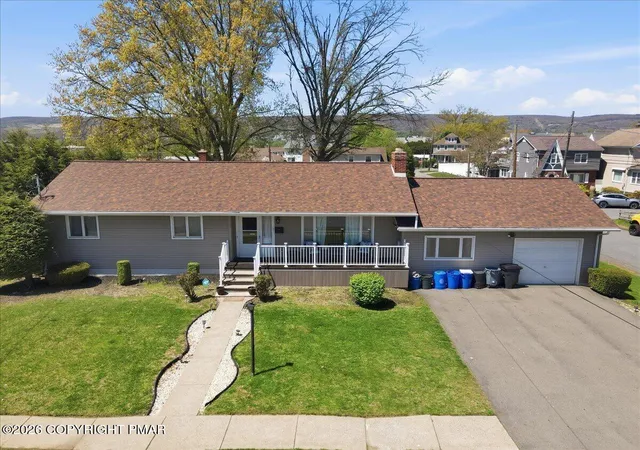 Homes for sale in Hanover Township, PA | 1 Monarch Rd, Hanover Township, PA 18706 | MLS# PM-140903