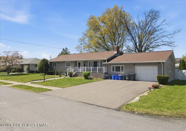 Homes for sale in Hanover Township, PA | 1 Monarch Rd, Hanover Township, PA 18706 | MLS# PM-140903