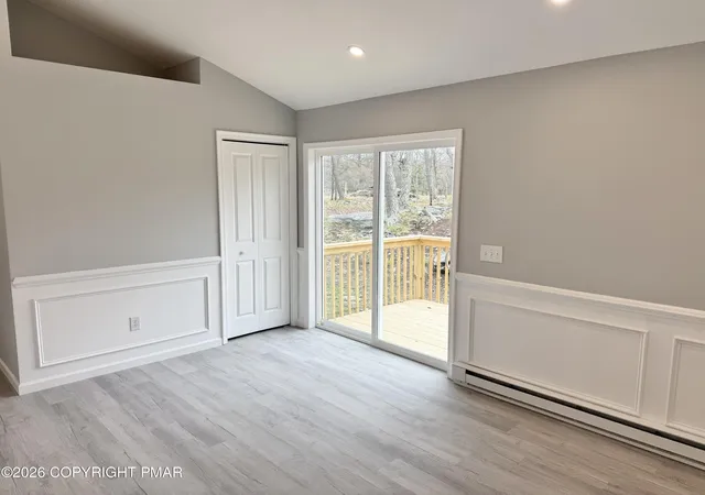 Homes for sale in Bushkill, PA | 229 Hummingbird Trl, Bushkill, PA 18324 | MLS# PM-140873