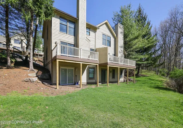 Photo 3 of Single family home for sale at 417 Hickory Dr, Tannersville, PA 18372 | MLS# PM-140885 | Listing updated on 2026-08-28