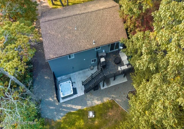 Homes for sale in Tobyhanna, PA | 316 Coach Rd, Tobyhanna, PA 18466 | MLS# PM-140897