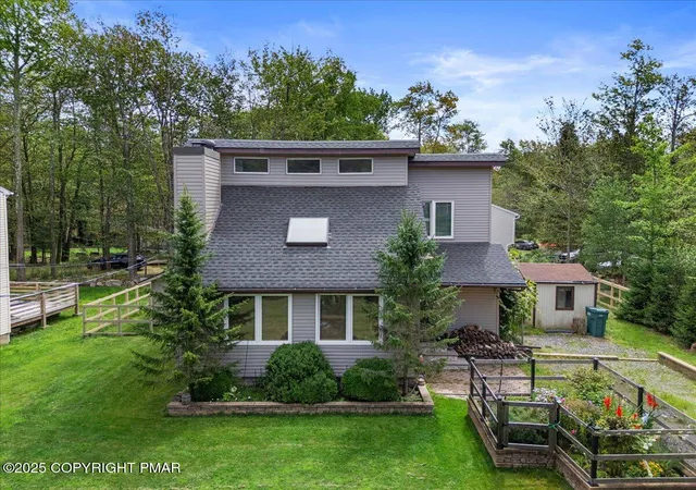 Photo 1 of Single family home for sale at 5009 Woodside Dr, Tobyhanna, PA 18466 | MLS# PM-140884 | Listing updated on 2026-09-29