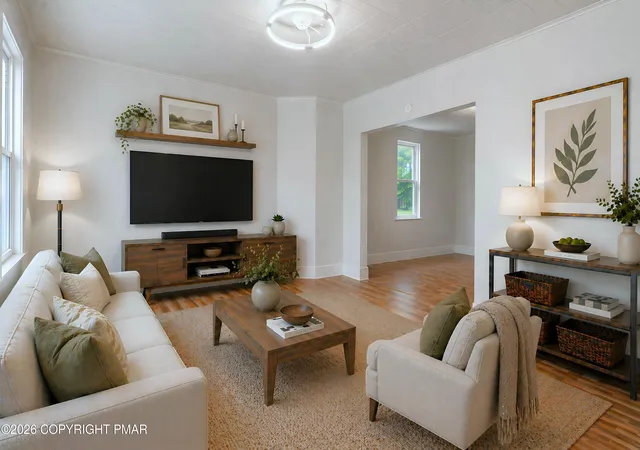 Photo 3 of Single Family Residence at 949 Wyandotte St, Bethlehem, PA 18015 | MLS# PM-140923 |  | Sold on 2026-06-05