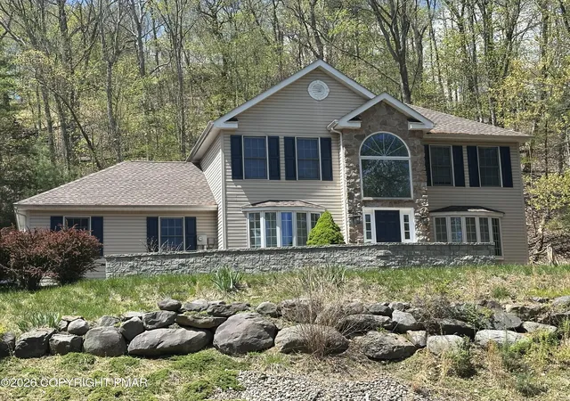 Photo 1 of Single family home for sale at 110 Osprey Ct, East Stroudsburg, PA 18301 | MLS# PM-141082 | Listing updated on 2026-07-23