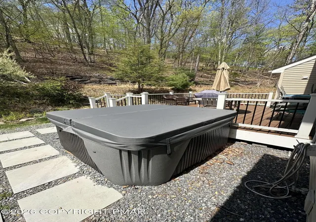 Photo 3 of Single family home for sale at 110 Osprey Ct, East Stroudsburg, PA 18301 | MLS# PM-141082 | Listing updated on 2026-07-23