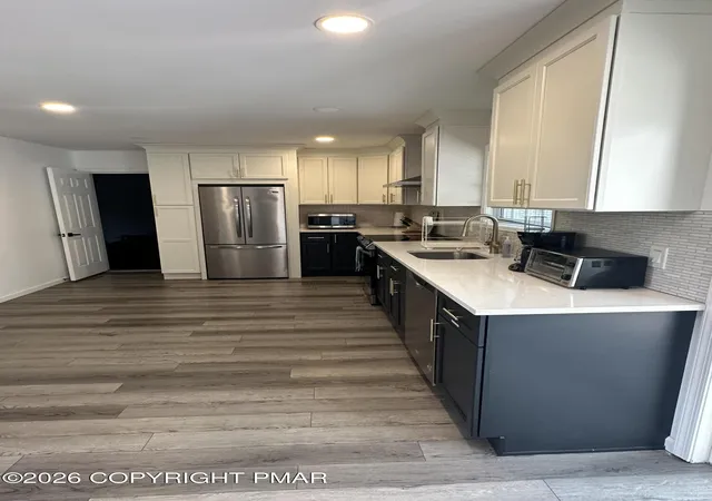Photo 4 of Single family home for sale at 110 Osprey Ct, East Stroudsburg, PA 18301 | MLS# PM-141082 | Listing updated on 2026-07-23
