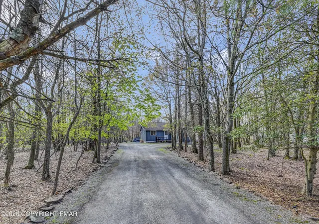Homes for sale in Albrightsville, PA | 72 Tunkhannock Dr, Albrightsville, PA 18210 | MLS# PM-141011