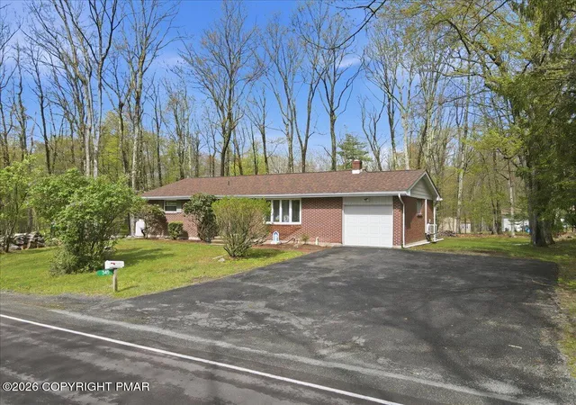 Homes for sale in Bartonsville, PA | 345 Laurel Lake Rd, Bartonsville, PA 18321 | MLS# PM-141041