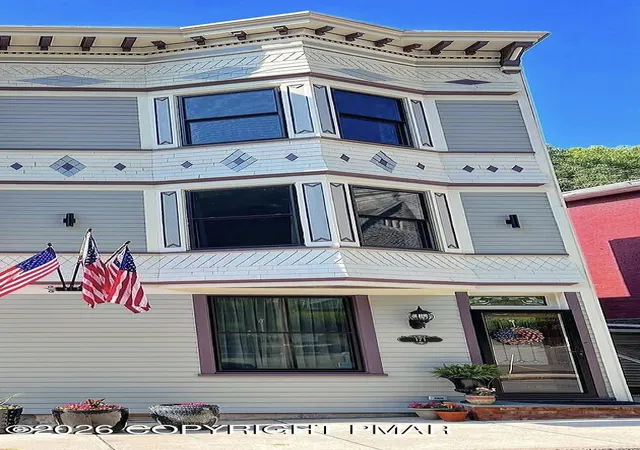 Photo 1 of Townhouse for sale at 171 W Broadway, Jim Thorpe, PA 18229 | MLS# PM-141060 | Listing updated on 2026-09-06