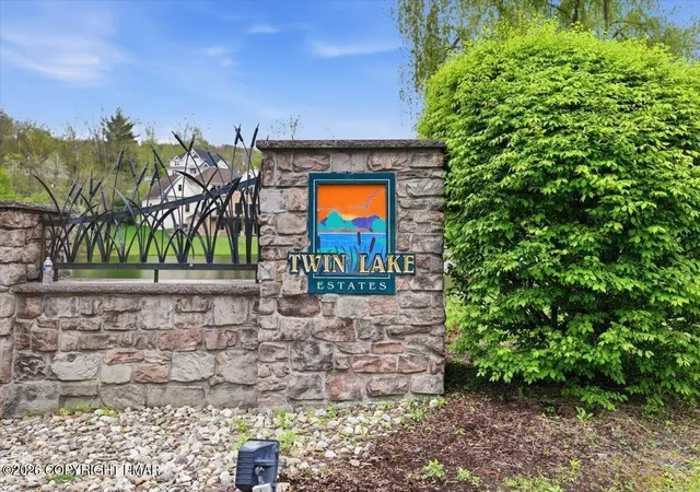2nd image of 917 Mckinley Wy, East Stroudsburg, PA 18301 | MLS# PM-141127