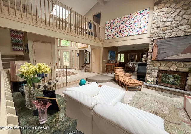 Photo 4 of Single family home for sale at 108 Blackfoot Trl, Pocono Pines, PA 18350 | MLS# PM-141063 | Listing updated on 2026-08-31