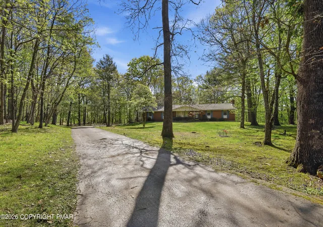 Homes for sale in Tannersville, PA | 110 Powell Rd, Tannersville, PA 18372 | MLS# PM-141309