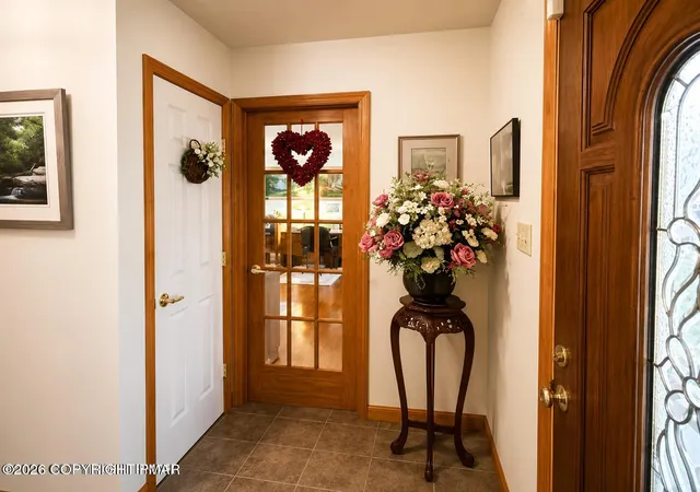 Photo 2 of Single family home for sale at 181 George Dr, Pocono Lake, PA 18347 | MLS# PM-141111 | Listing updated on 2026-05-09