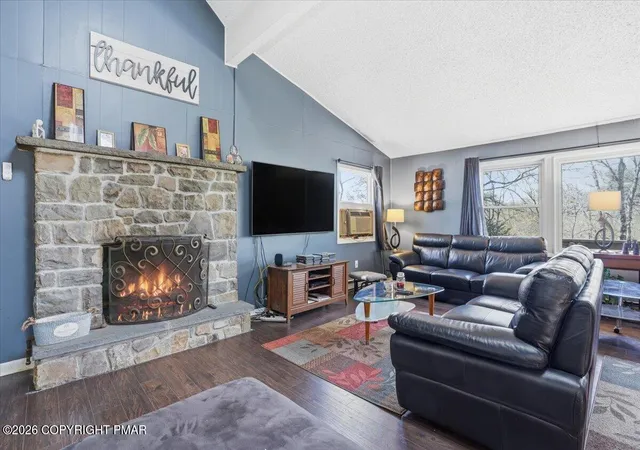 Photo 4 of Single family home for sale at 1330 Hilltop Dr, Long Pond, PA 18334 | MLS# PM-141261 | Listing updated on 2026-08-31
