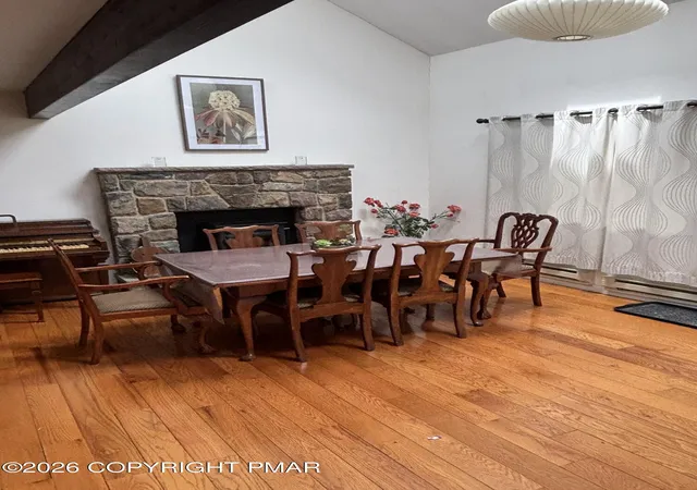 Homes for sale in Long Pond, PA | 1298 Glade Dr, Long Pond, PA 18334 | MLS# PM-141315