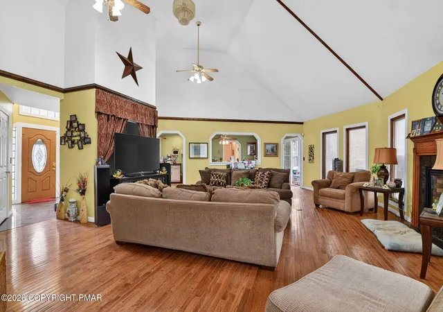 Photo 5 of Single family home for sale at 106 Lonely Wolf Ct, Long Pond, PA 18334 | MLS# PM-141246 | Listing updated on 2026-05-14