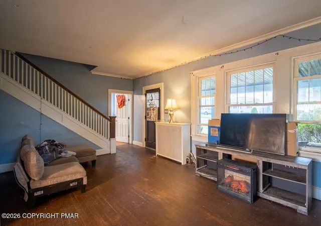 Homes for sale in Scranton, PA | 997 Fairfield St, Scranton, PA 18509 | MLS# PM-141586