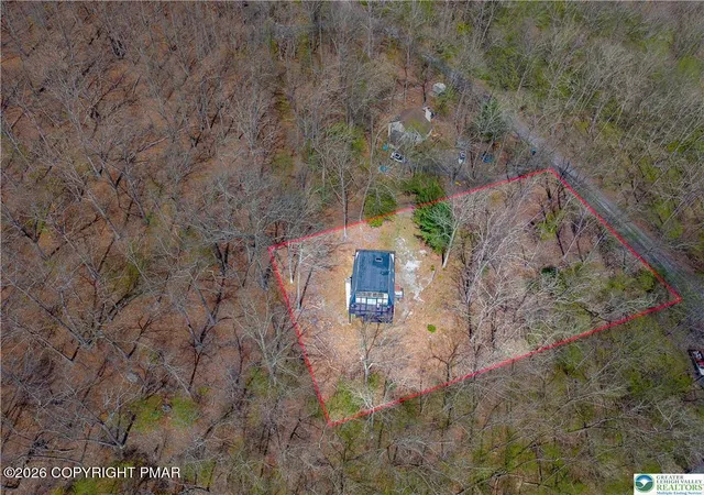 2nd image of 207 Bunsen Ct, East Stroudsburg, PA 18302 | MLS# PM-141316