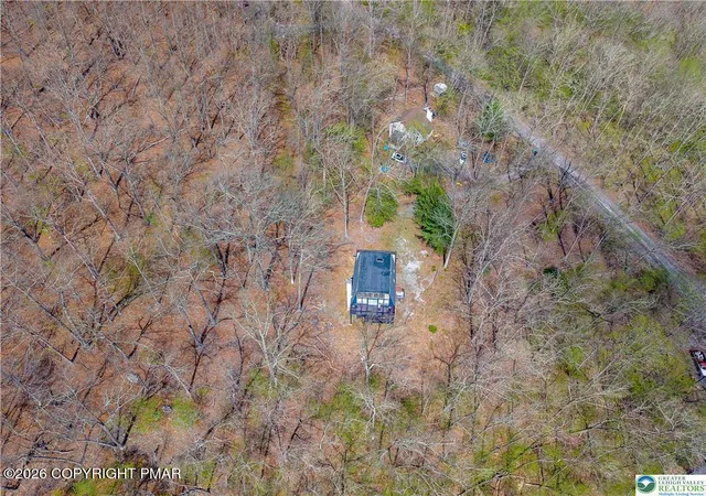 3rd image of 207 Bunsen Ct, East Stroudsburg, PA 18302 | MLS# PM-141316