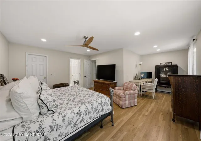 Photo 4 of Single family home for sale at 148 Mallard Path, Bushkill, PA 18324 | MLS# PM-141481 | Listing updated on 2026-06-26