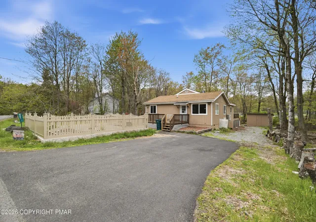 Photo 3 of Single family home for sale at 9851 Deerwood Dr, Tobyhanna, PA 18466 | MLS# PM-141443 | Listing updated on 2026-08-29