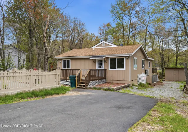Photo 4 of Single family home for sale at 9851 Deerwood Dr, Tobyhanna, PA 18466 | MLS# PM-141443 | Listing updated on 2026-08-29