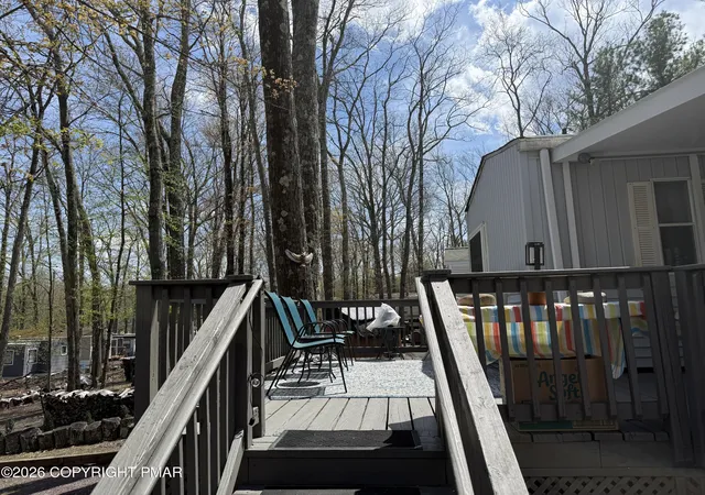 Photo 4 of Manufactured home for sale at 115 Crescent Dr, Milford, PA 18337 | MLS# PM-141394 | Listing updated on 2026-07-29