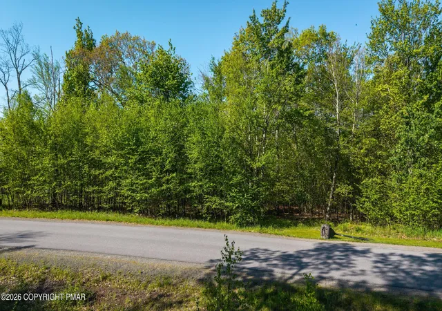 Homes for sale in Roaring Brook Twp, PA | Highland Rd, Roaring Brook Twp, PA 18444 | MLS# PM-141447