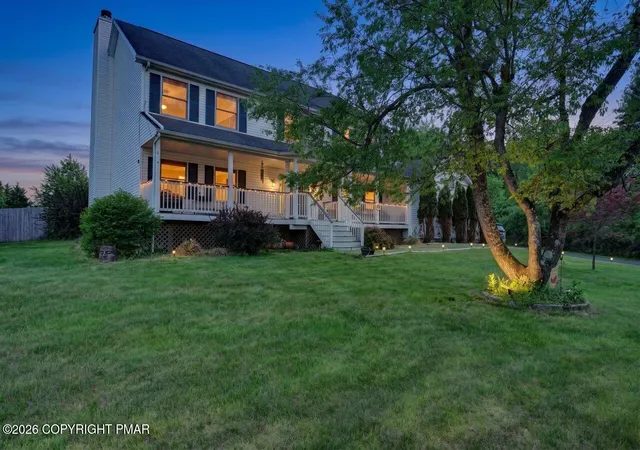 Homes for sale in Saylorsburg, PA | 609 Golden Eagle Dr, Saylorsburg, PA 18353 | MLS# PM-141584