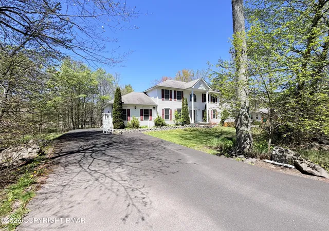 Photo 2 of Single family home for sale at 119 Blackfoot Ln, Tobyhanna, PA 18466 | MLS# PM-141499 | Listing updated on 2026-08-12
