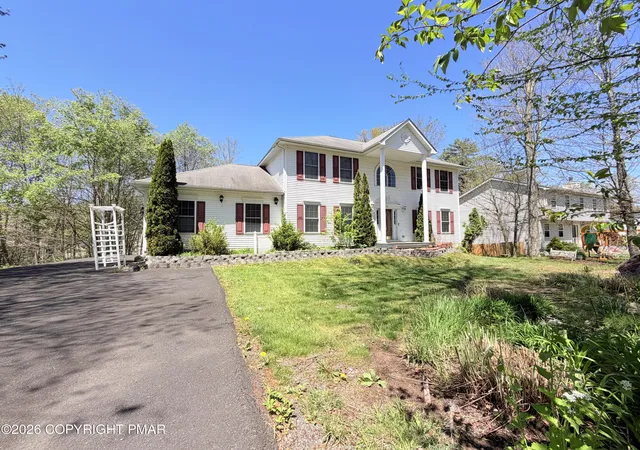Photo 2 of Single family home for sale at 119 Blackfoot Ln, Tobyhanna, PA 18466 | MLS# PM-141499 | Listing updated on 2026-08-12