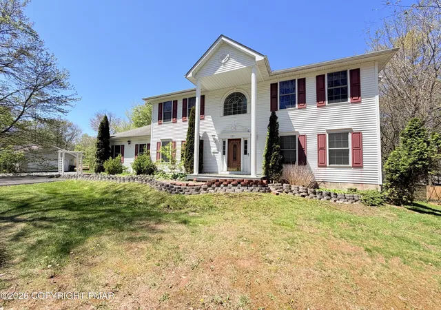 Photo 4 of Single family home for sale at 119 Blackfoot Ln, Tobyhanna, PA 18466 | MLS# PM-141499 | Listing updated on 2026-08-12