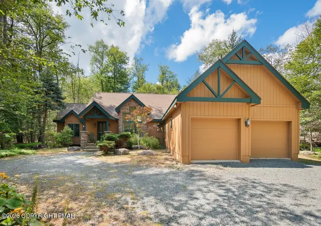 Photo 2 of Single family home for sale at 4111 Old Crk Path, Pocono Pines, PA 18350 | MLS# PM-141480 | Listing updated on 2026-08-31