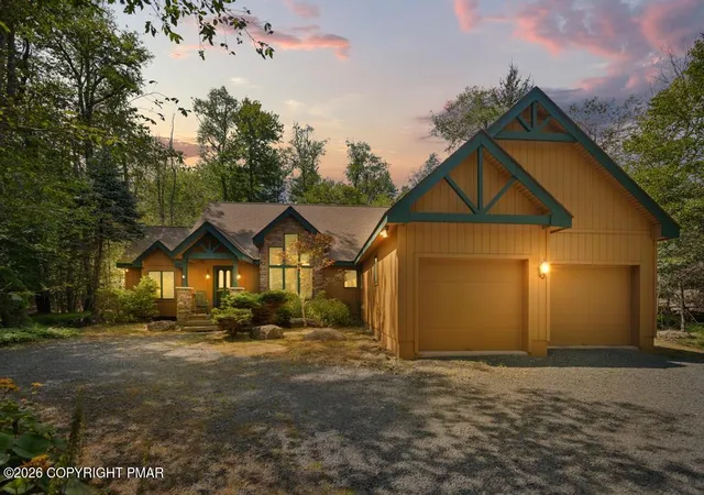 Photo 3 of Single family home for sale at 4111 Old Crk Path, Pocono Pines, PA 18350 | MLS# PM-141480 | Listing updated on 2026-08-31
