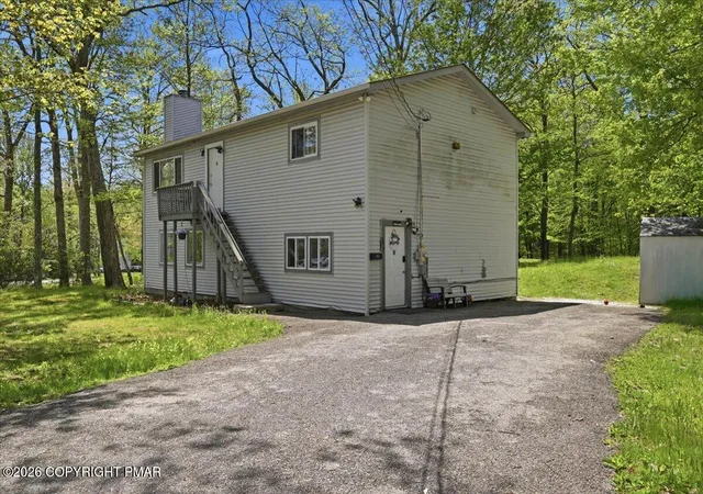 4th image of 3188 Hamlet Dr, Tobyhanna, PA 18466 | MLS# PM-141477
